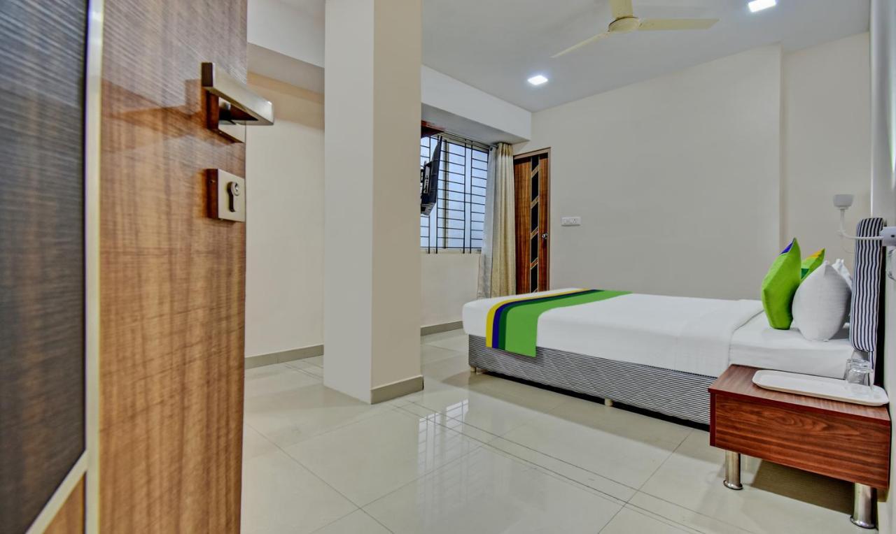 Treebo Trend Apple Tree Apartment & Suites Bangalore Exterior foto