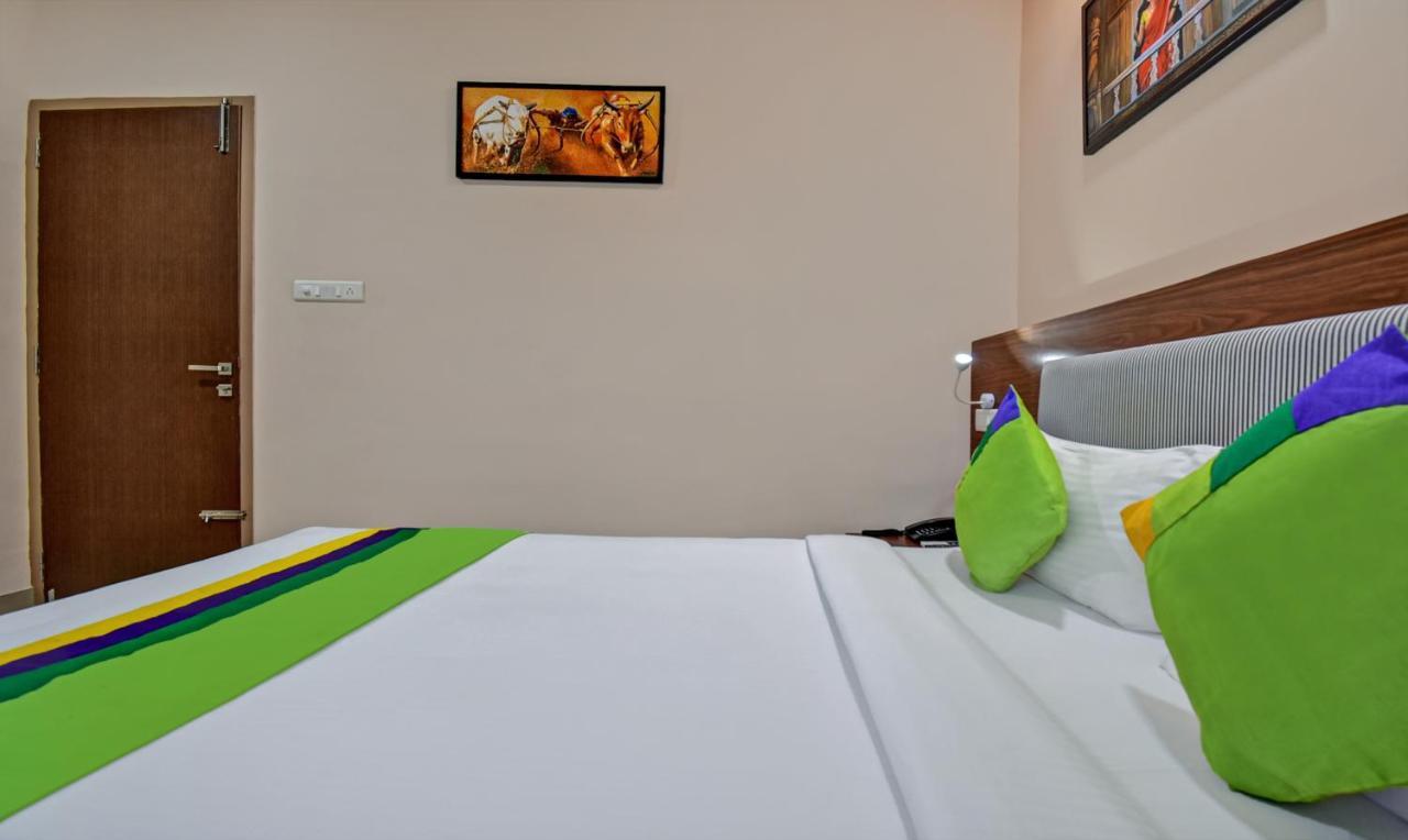 Treebo Trend Apple Tree Apartment & Suites Bangalore Exterior foto